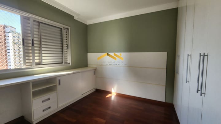 Apartamento à venda com 3 quartos, 175m² - Foto 6