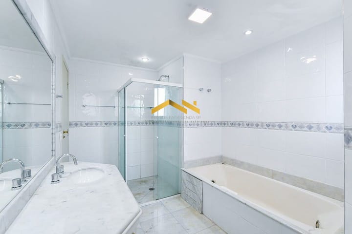 Apartamento à venda com 4 quartos, 200m² - Foto 34