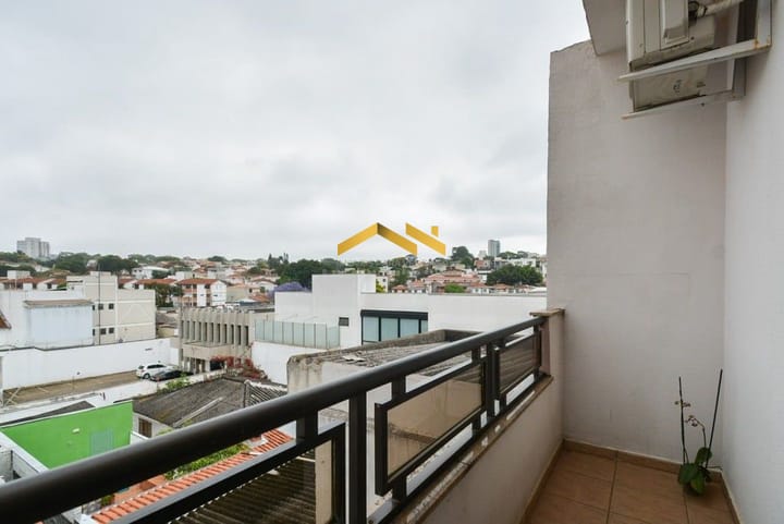 Casa à venda com 3 quartos, 244m² - Foto 8