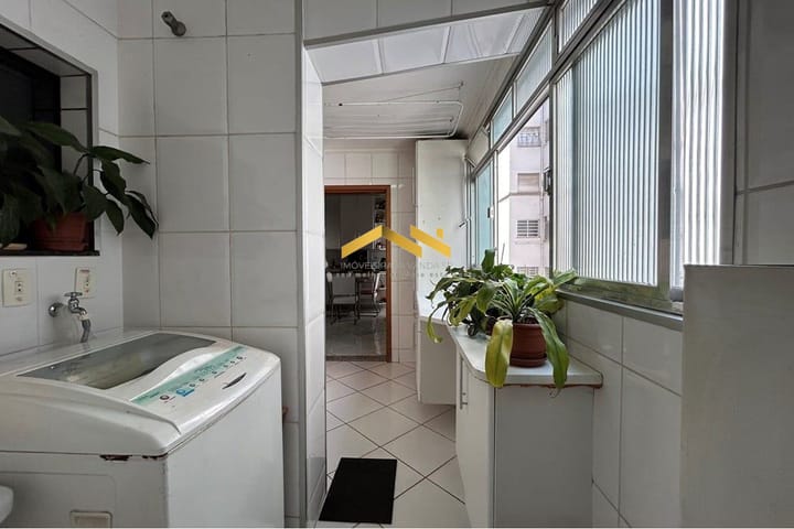 Apartamento à venda com 3 quartos, 145m² - Foto 8