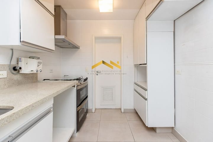 Apartamento à venda com 3 quartos, 144m² - Foto 9