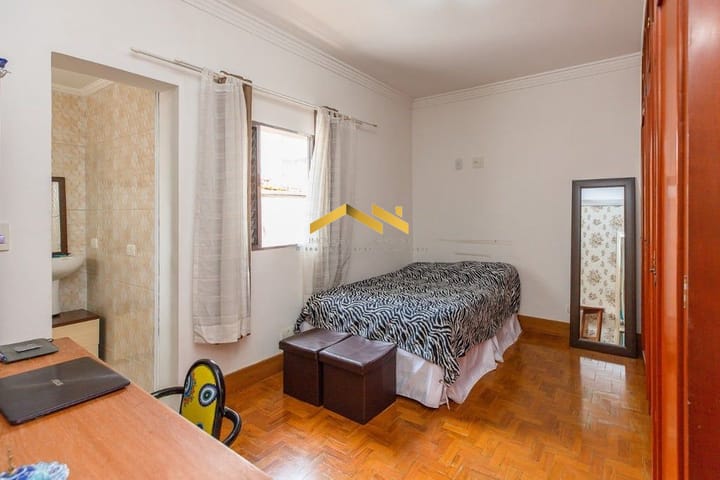 Casa à venda com 4 quartos, 131m² - Foto 43