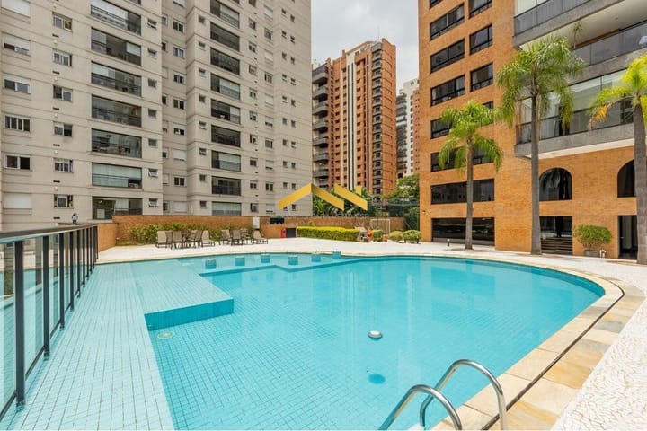 Apartamento à venda com 4 quartos, 247m² - Foto 19