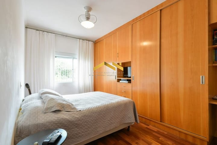 Casa à venda com 3 quartos, 200m² - Foto 55