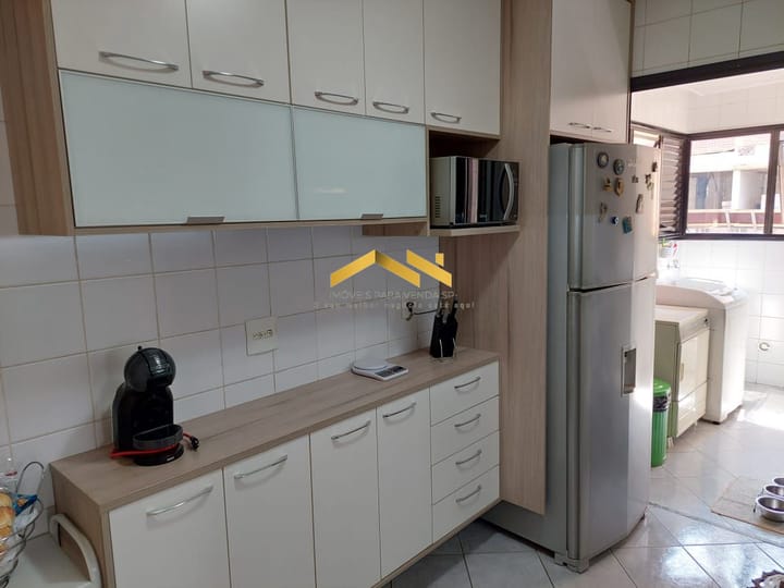 Apartamento à venda com 3 quartos, 96m² - Foto 6