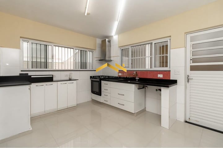 Casa à venda com 2 quartos, 179m² - Foto 31