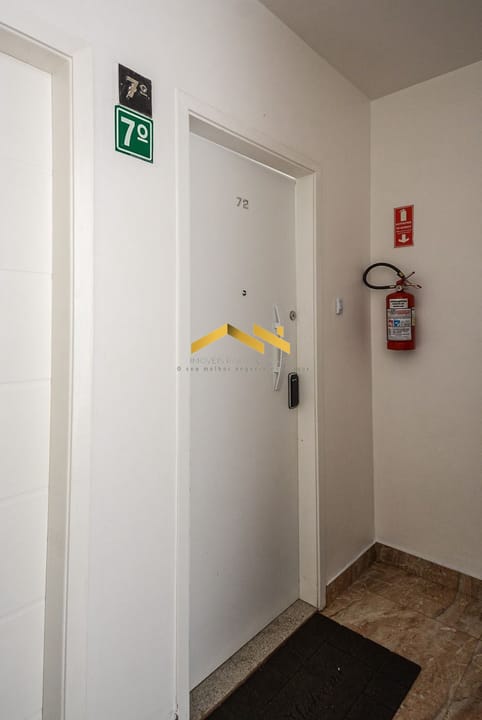 Apartamento à venda com 2 quartos, 82m² - Foto 5