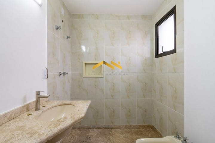 Apartamento à venda com 4 quartos, 236m² - Foto 16