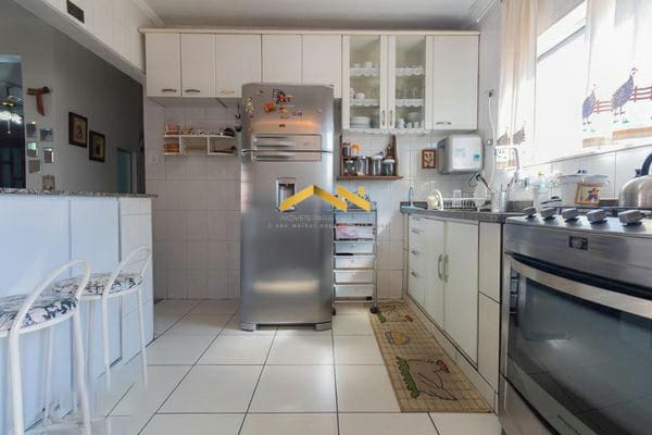 Apartamento à venda com 3 quartos, 84m² - Foto 6