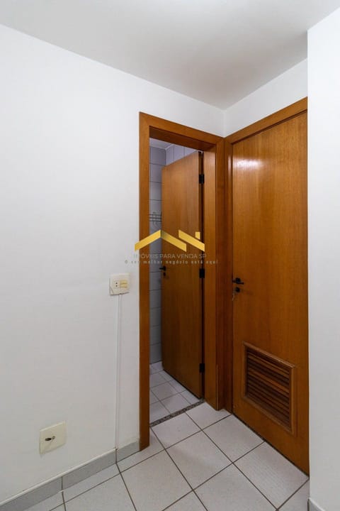 Apartamento à venda com 3 quartos, 110m² - Foto 11