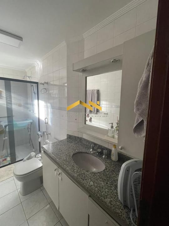 Apartamento à venda com 3 quartos, 138m² - Foto 17