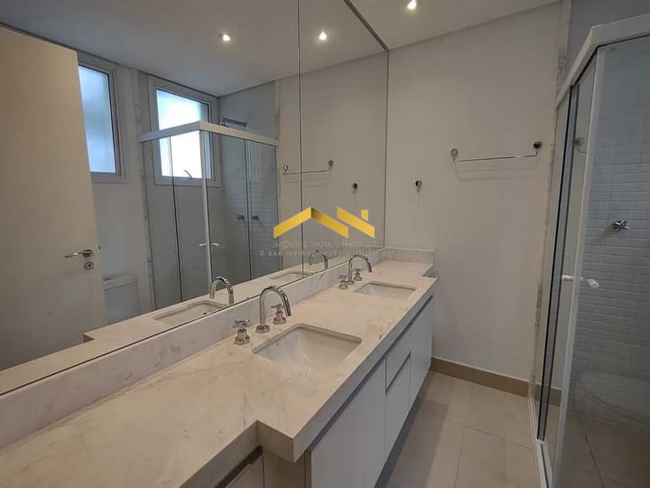 Casa à venda com 4 quartos, 300m² - Foto 16