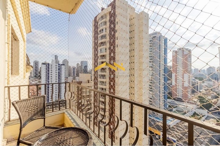 Apartamento à venda com 3 quartos, 158m² - Foto 25