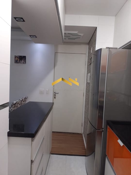 Apartamento à venda com 2 quartos, 60m² - Foto 19