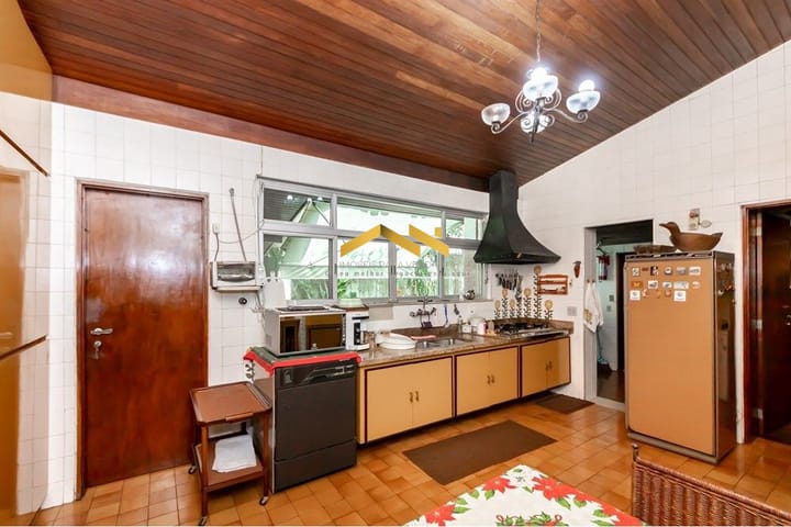 Casa à venda com 4 quartos, 490m² - Foto 57