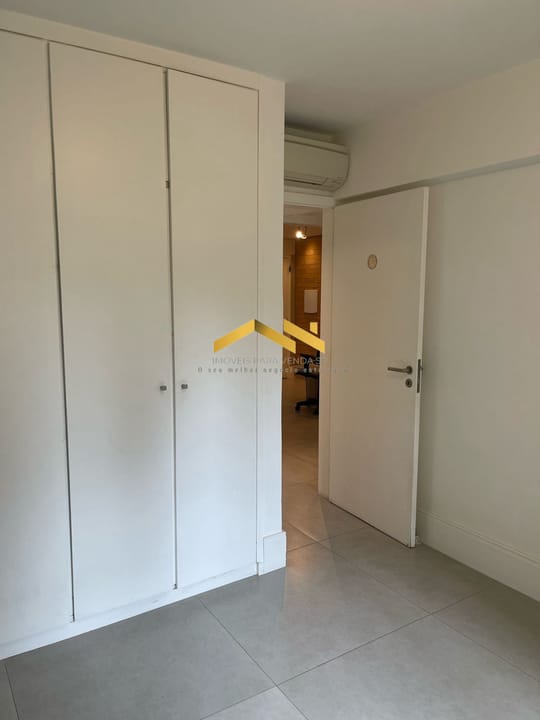 Apartamento à venda com 2 quartos, 90m² - Foto 11