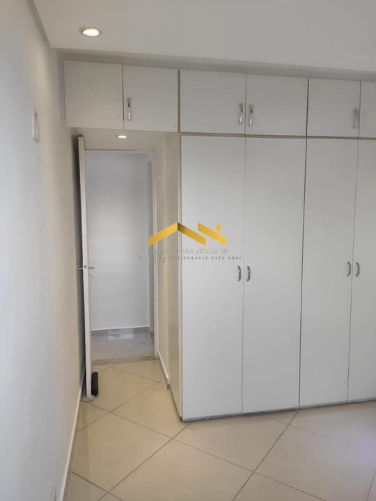 Apartamento à venda com 2 quartos, 67m² - Foto 16