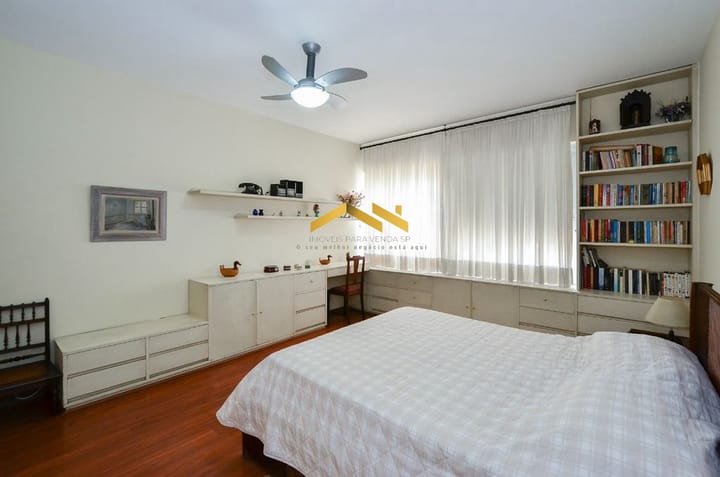 Apartamento à venda com 3 quartos, 215m² - Foto 6