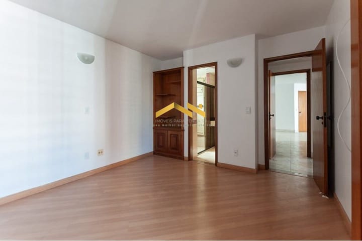 Apartamento à venda com 3 quartos, 106m² - Foto 4