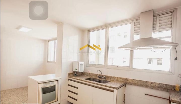 Apartamento à venda com 4 quartos, 160m² - Foto 11