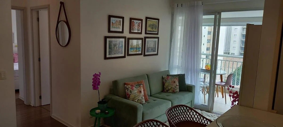 Apartamento à venda com 2 quartos, 68m² - Foto 1