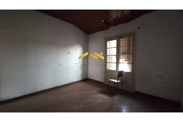 Casa à venda com 2 quartos, 140m² - Foto 5