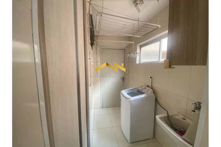 Apartamento à venda com 2 quartos, 66m² - Foto 17