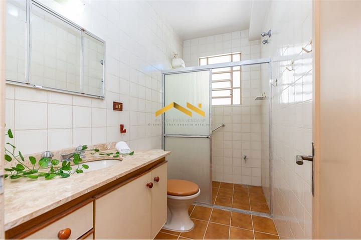 Casa à venda com 4 quartos, 150m² - Foto 31