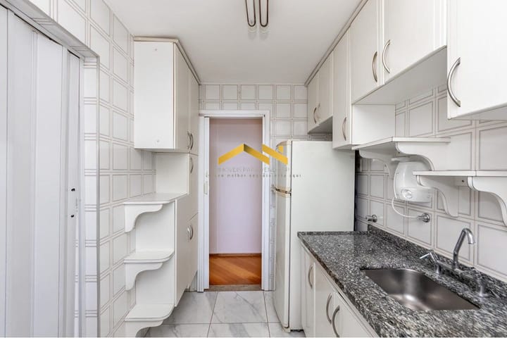 Apartamento à venda com 2 quartos, 65m² - Foto 18