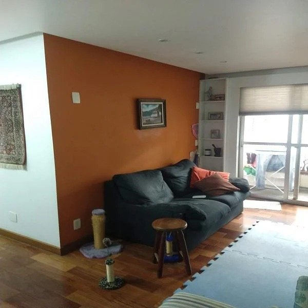 Apartamento à venda com 2 quartos, 80m² - Foto 1