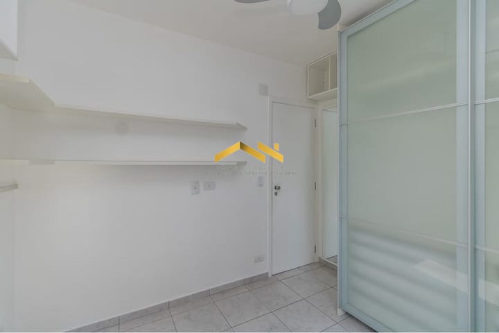 Apartamento à venda com 2 quartos, 70m² - Foto 25