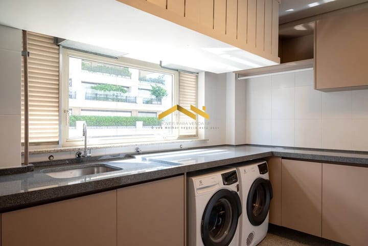 Apartamento à venda com 3 quartos, 278m² - Foto 20