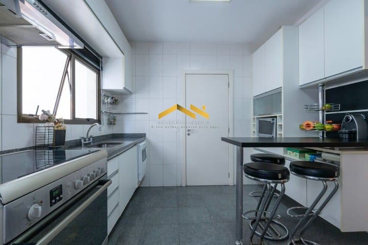 Apartamento à venda com 3 quartos, 126m² - Foto 11