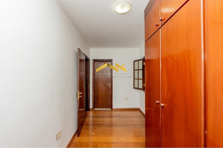 Casa à venda com 3 quartos, 285m² - Foto 8