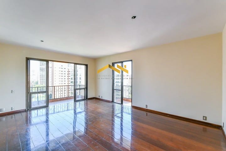 Apartamento à venda com 3 quartos, 256m² - Foto 3