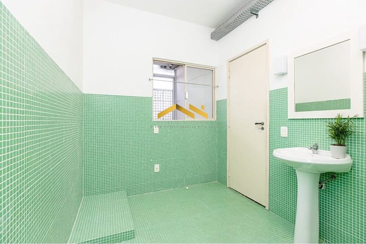 Apartamento à venda com 2 quartos, 176m² - Foto 2