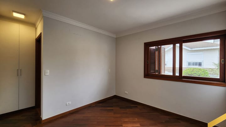 Casa à venda com 4 quartos, 480m² - Foto 23