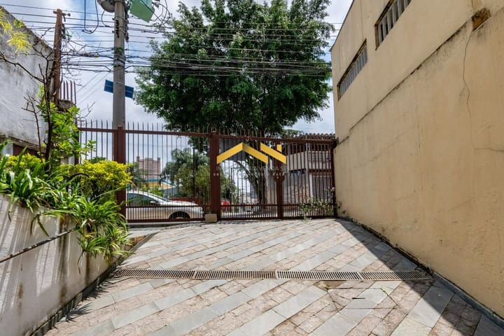 Casa à venda com 3 quartos, 191m² - Foto 34