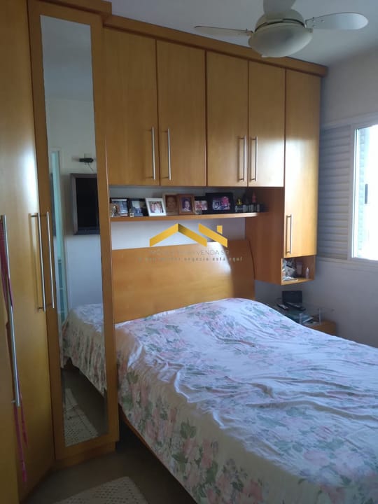 Apartamento à venda com 3 quartos, 83m² - Foto 18