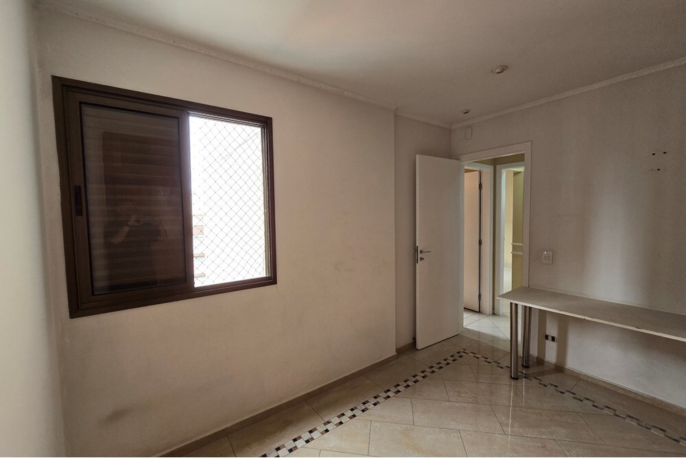 Apartamento à venda com 3 quartos, 81m² - Foto 19