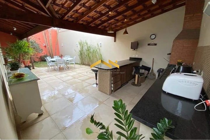 Casa à venda com 5 quartos, 229m² - Foto 25