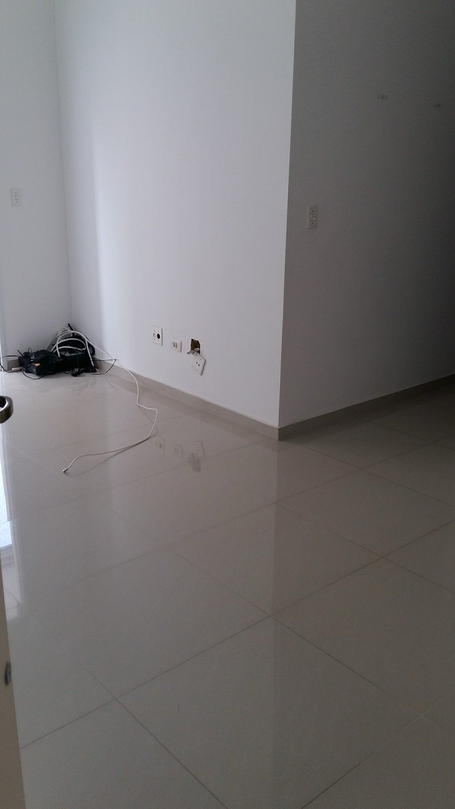 Apartamento à venda com 3 quartos, 87m² - Foto 3