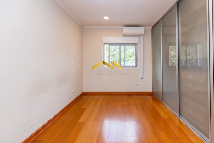 Casa à venda com 2 quartos, 136m² - Foto 9