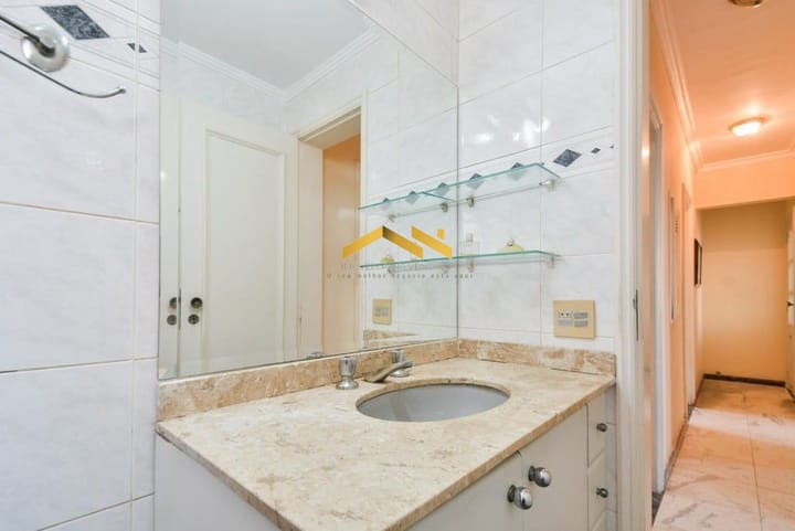 Apartamento à venda com 3 quartos, 209m² - Foto 41