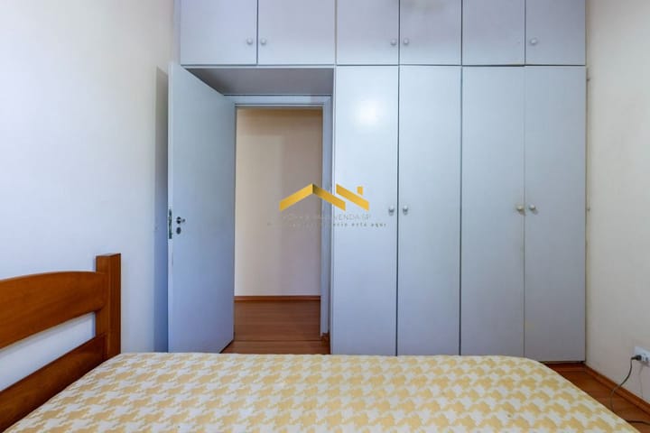 Casa à venda com 3 quartos, 217m² - Foto 8