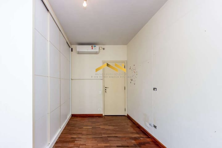 Apartamento à venda com 4 quartos, 270m² - Foto 12