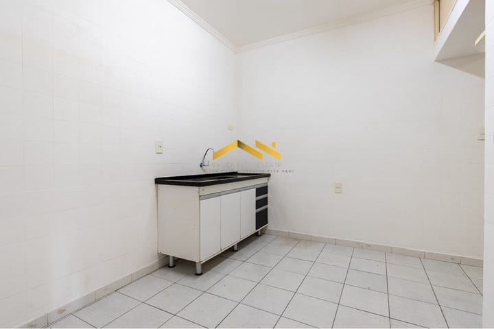 Casa à venda com 3 quartos, 200m² - Foto 12