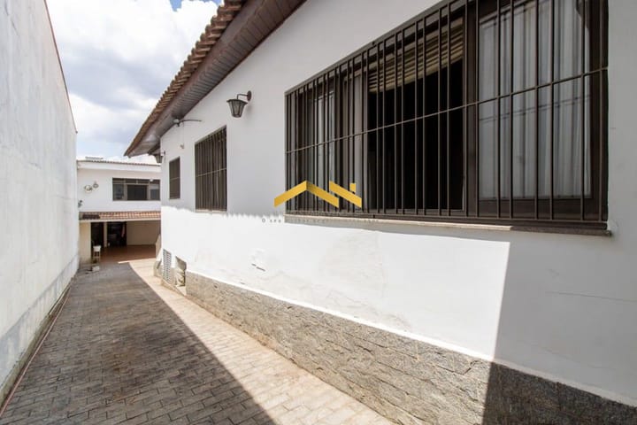 Casa à venda com 3 quartos, 180m² - Foto 19