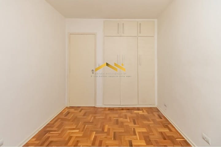 Apartamento à venda com 2 quartos, 62m² - Foto 13