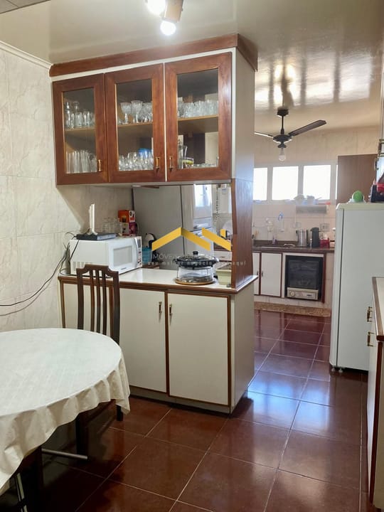 Apartamento à venda com 3 quartos, 141m² - Foto 13